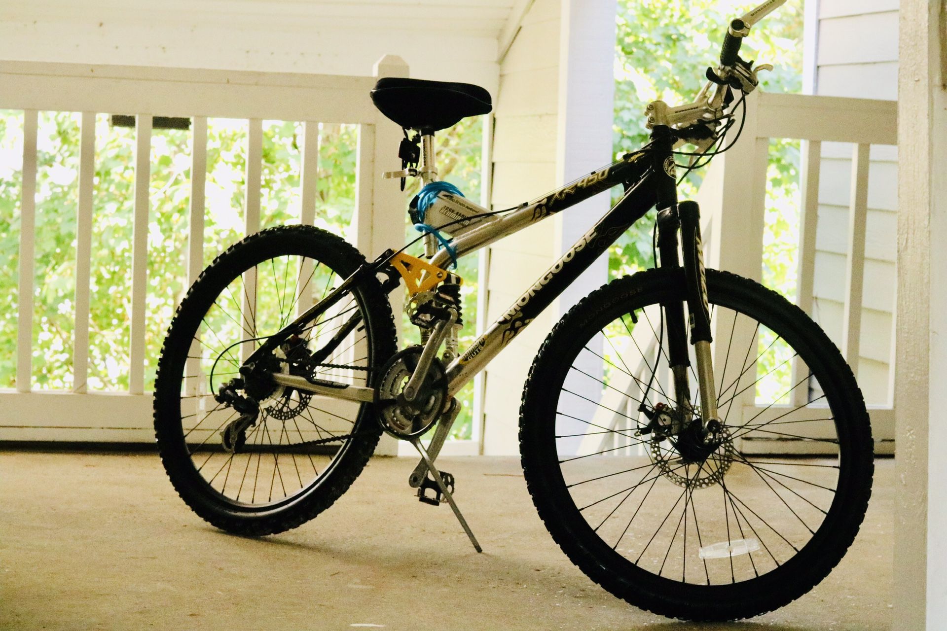 Mongoose XR 450 Bike