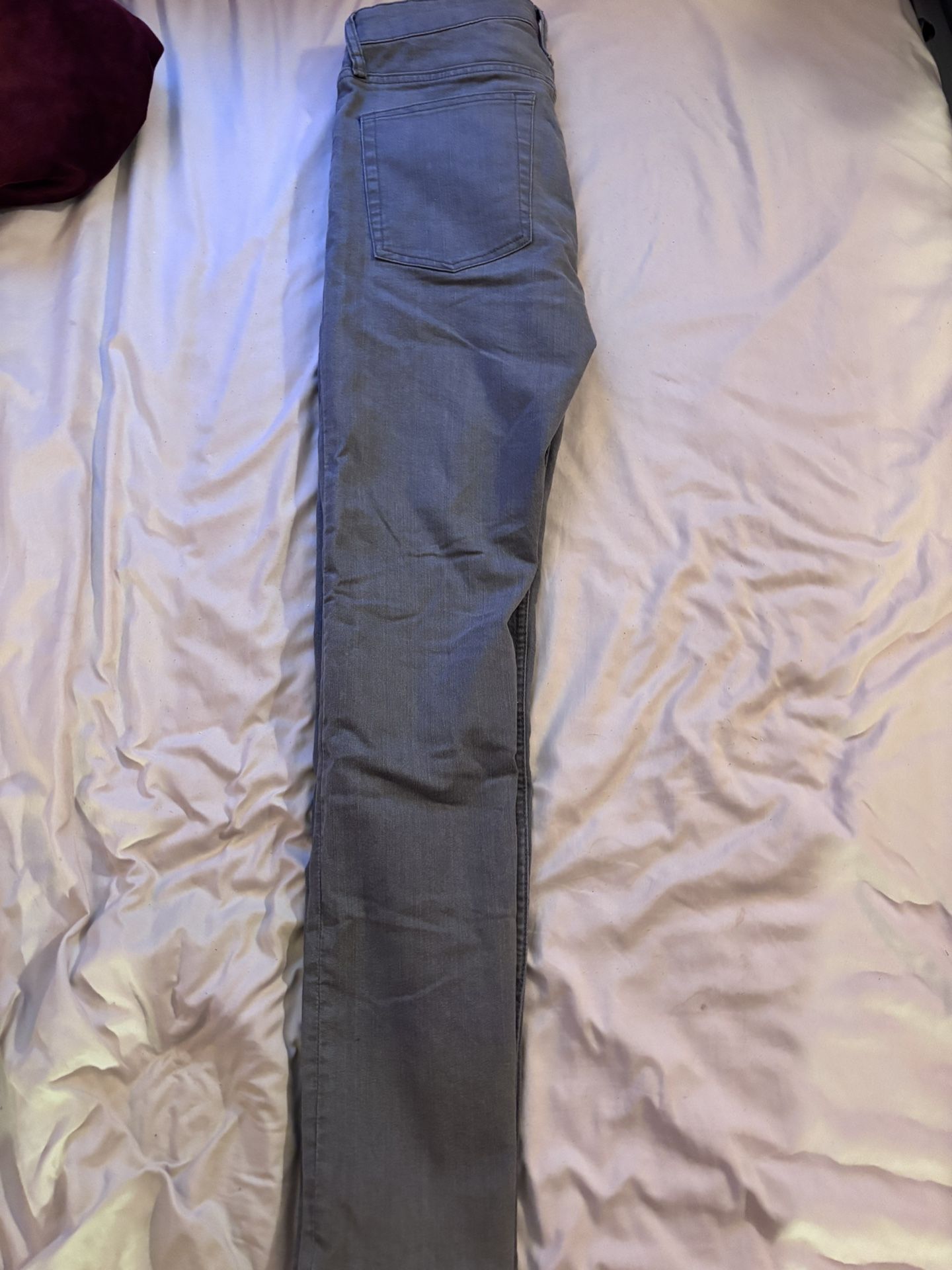 Light grey skinny jeans