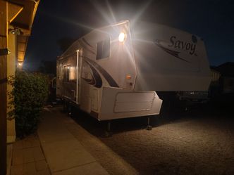 2008savoy fifth wheel model 25 super slide excellent in and out lightweight