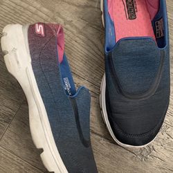 Skechers Shoes Goga Mat Walk 7.5 Blue Ombré Memory Foam Slip-on Sneakers 13993