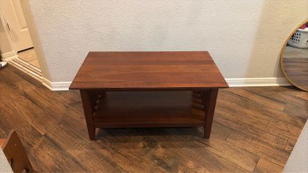 Ethan Allen American Impressions Coffee table