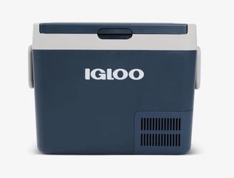 Igloo ICF40 Electric Cooler with Protective Cover / BRAND NEW STILL BOXED