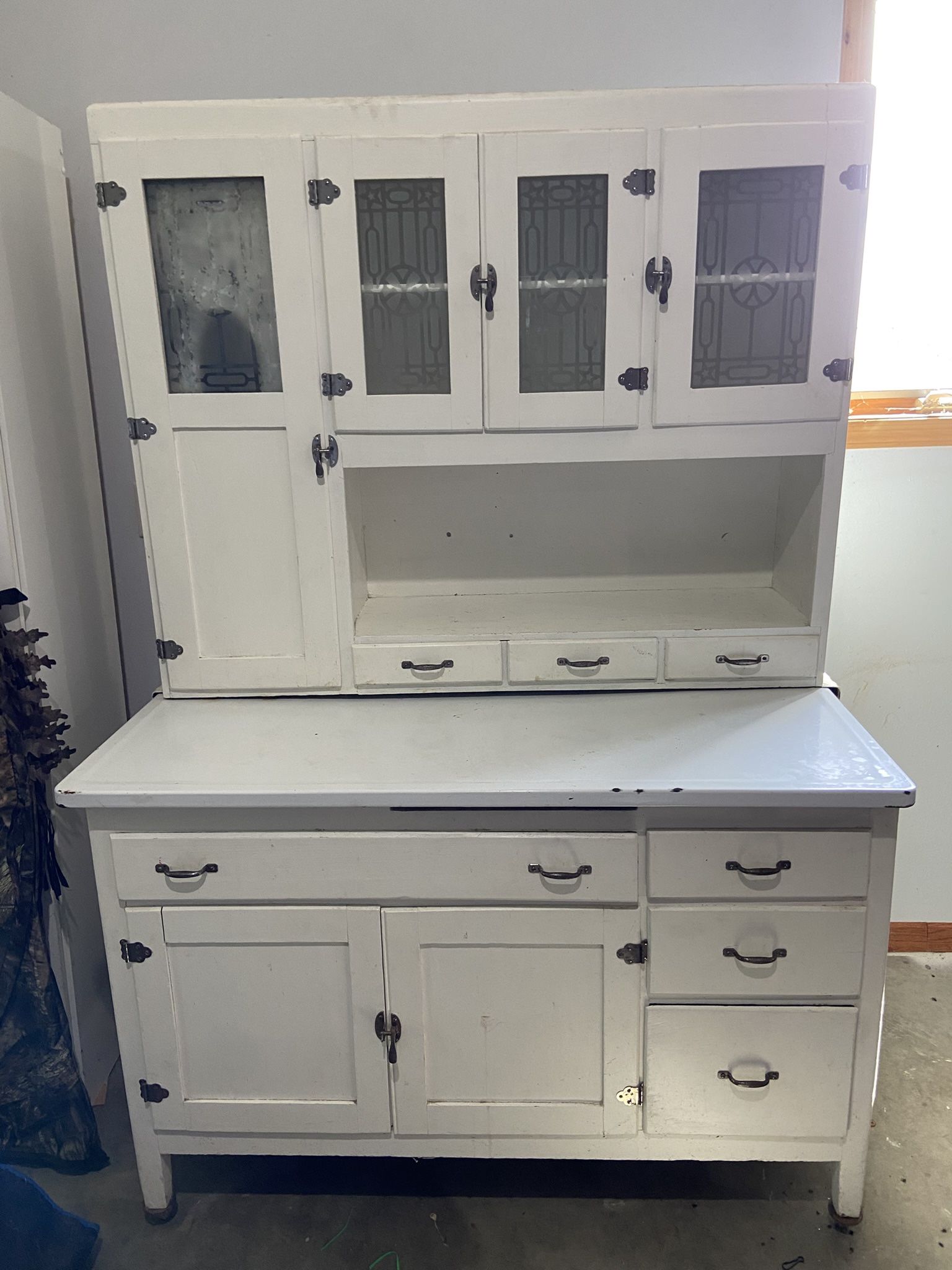 Early 1900’s Family Farm Hoosier kitchen Cabinet 