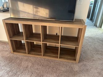 $100 for Tv and stand