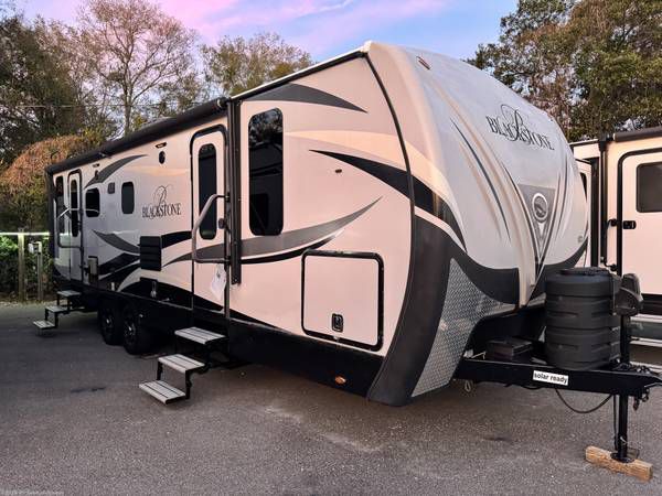 2016 Blackstone 260RDSB