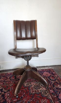 Vintage W.H.Gunlocke NY Industrial Swivel Desk Chair c.1900’s