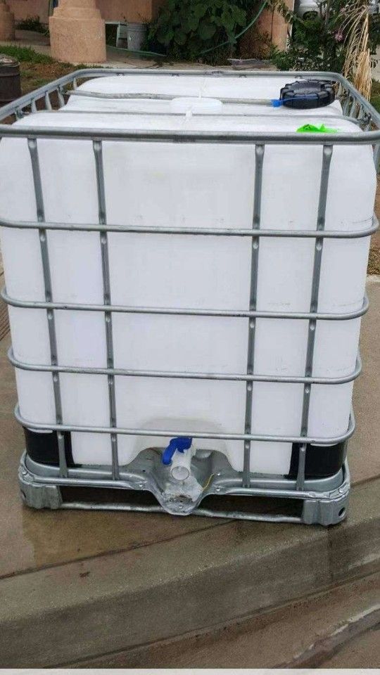 275 Gallon Tote Water tank $85 Each