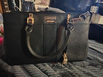 Guess purse