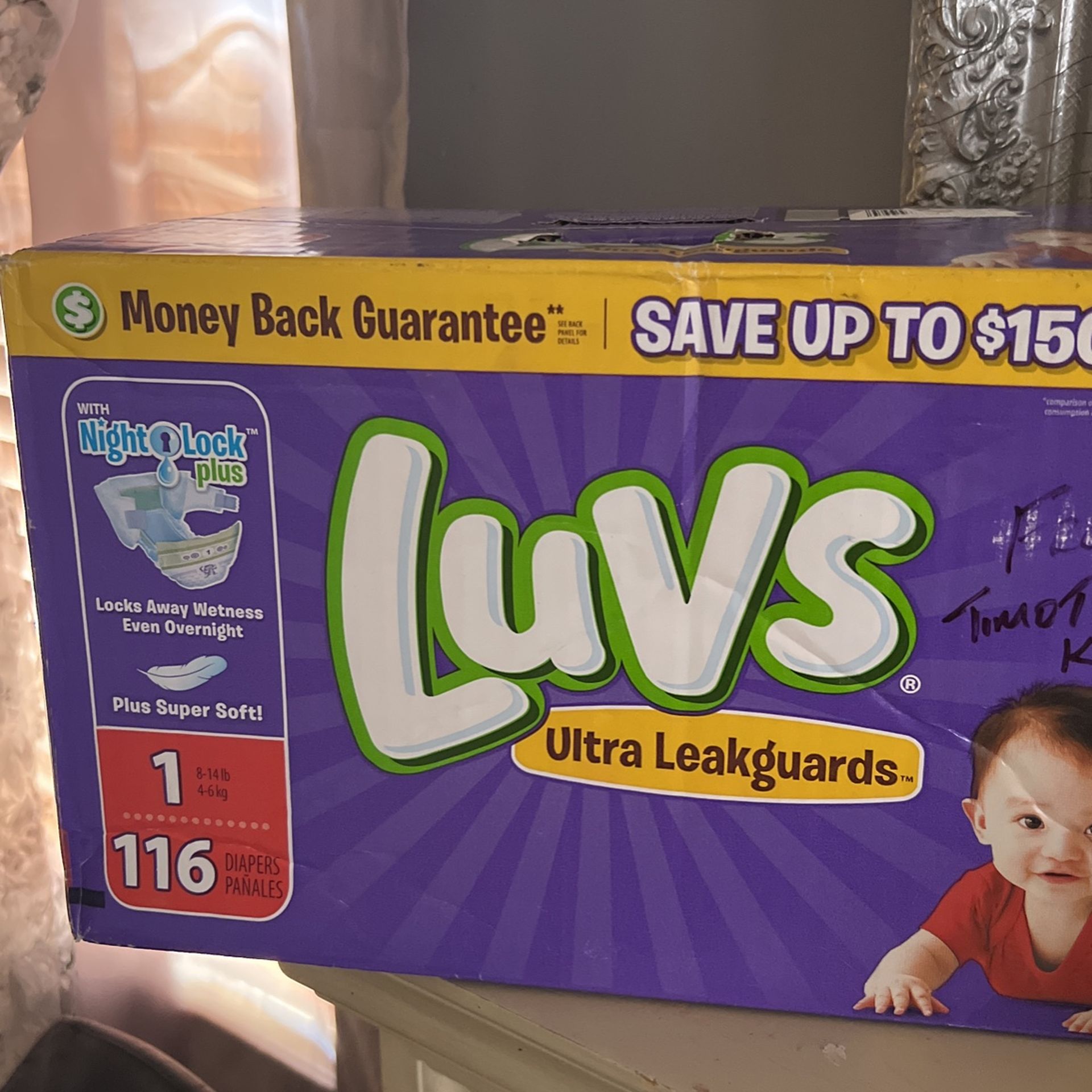 Luvs Pampers