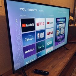 TCL 55” Dolby Vision Smart TV UHD HDR 4k 