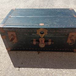 Antique travel trunk