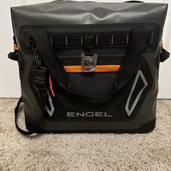 Engel Heavy-Duty Soft Sided Ice Chest Cooler