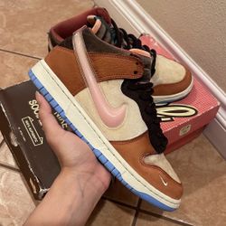 Nike Dunks SS