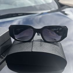 Black Prada Glasses