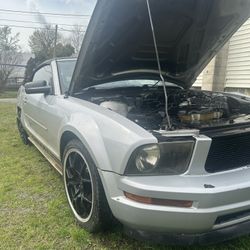 2005 Ford Mustang