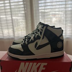 Nike Dunk High SE
