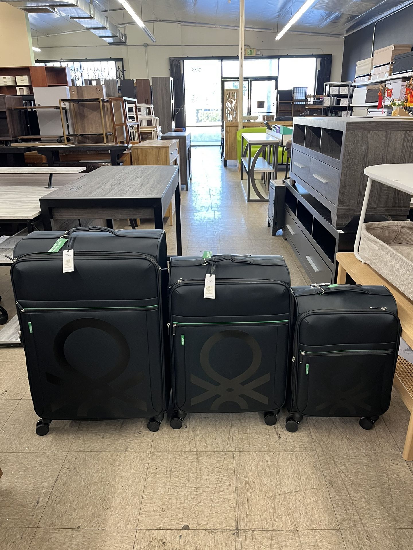 DELSEY PARIS x Benetton Color Block Softside Luggage Set of 3 - Black