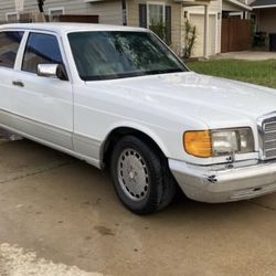 1991 Mercedes-Benz 300