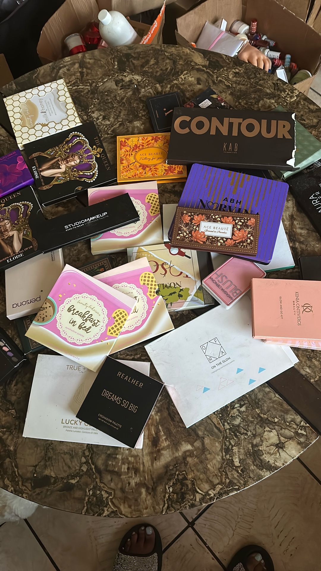 CityLife Blowout Sale Makeup Pallet Name Brand Products