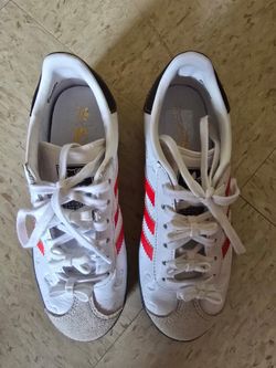 Hello kitty x gazelle adidas