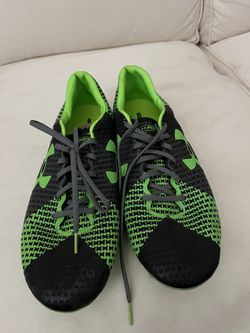 Under Armour, soccer cleats, size 12