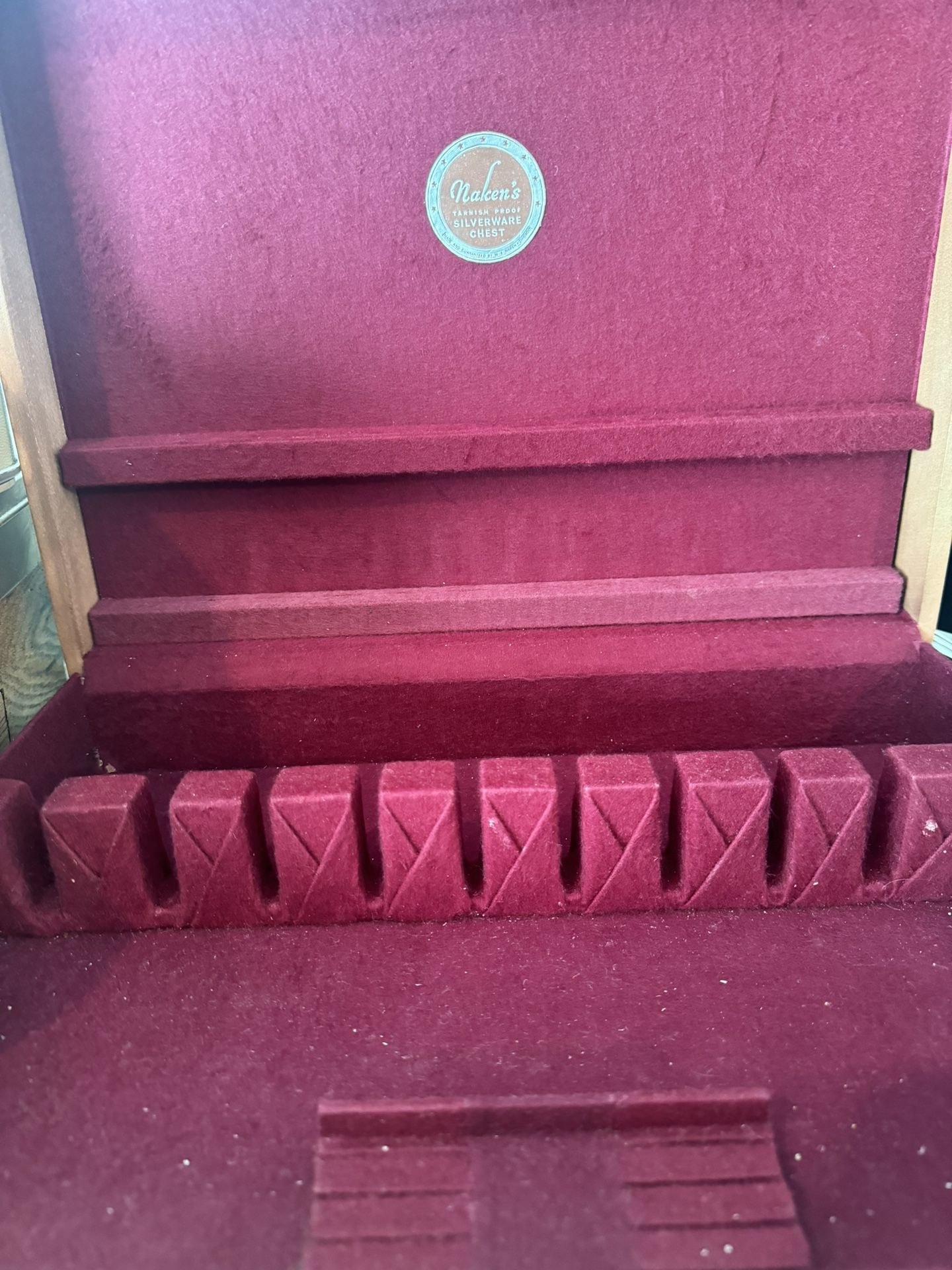 Naken Tarnish Proof Silverware Chest Wood Box