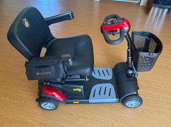 Golden buzzaround mobility scooter