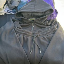 Sweater and sweats set