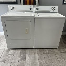 Whirlpool washer And Gas Dryer 