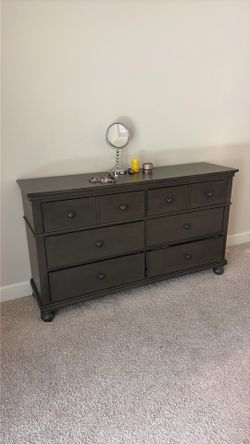 Queen size Bed frame, side table and dresser