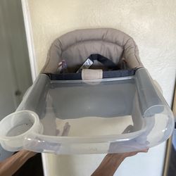 Insignia Fast Table Chair