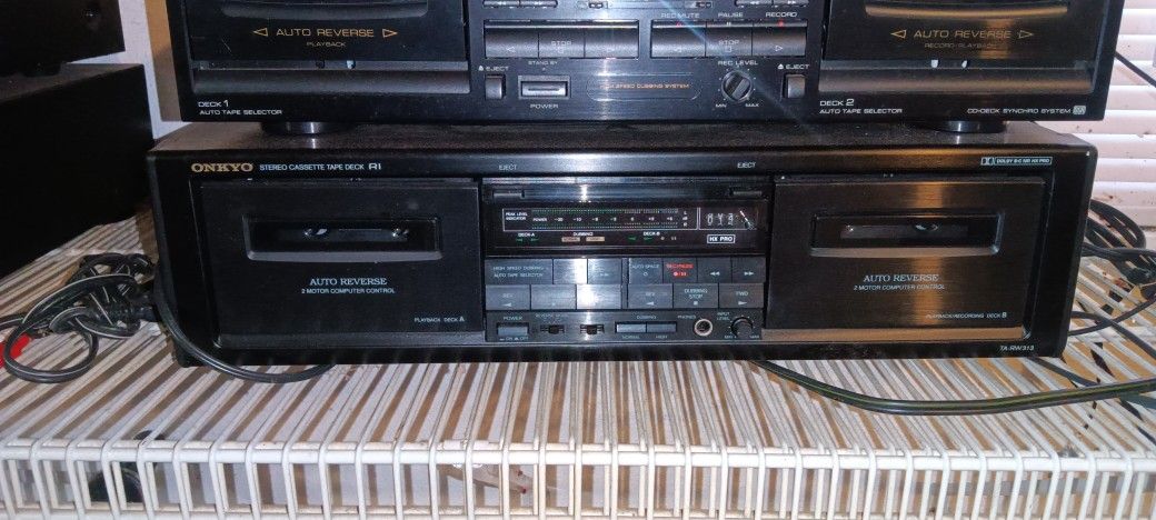 Onkyo Dual Cassette Stereo 