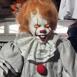 Pennywise Animatronic