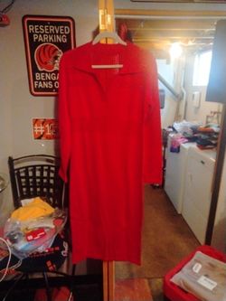 Dress color red size XL