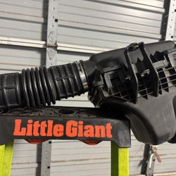 06-10 Charger Air Box With Snorkel