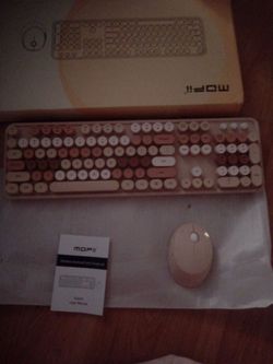 Wireless Light up keyboard and mouse