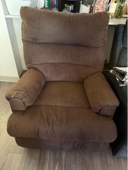 FREE RECLINER! NEED GONE ASAP!