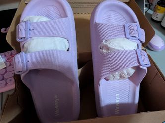 Women's Clarks Cloudsteppers-Lilac