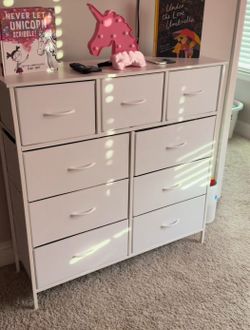 BRAND NEW white 9 drawer dresser