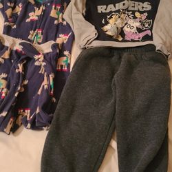 Boys Size 4, Fuzzy Footed Pajamas, A Raiders Shirt With A Ver Heavy Pair Of Gray Sweat Pants. East, 