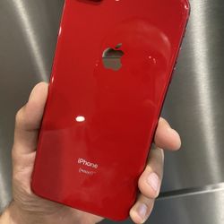 iPhone 8 Plus 64 GB liberado para cualquier compañía y país