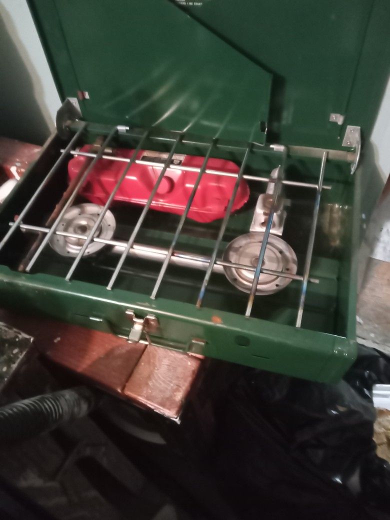 Coleman 2 Burner Stove