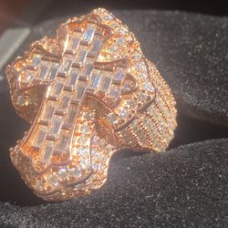 size 8 moissanite  ring 