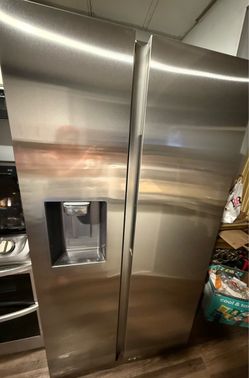 Samsung side by side refrigerator
