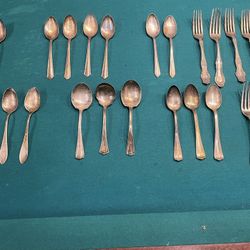 1847 W M A Rogers Silver Plated Cutlery 
