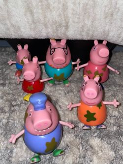 Peppa Pig Muddy Puddles Family Figure Set