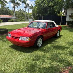 1992 Ford Mustang