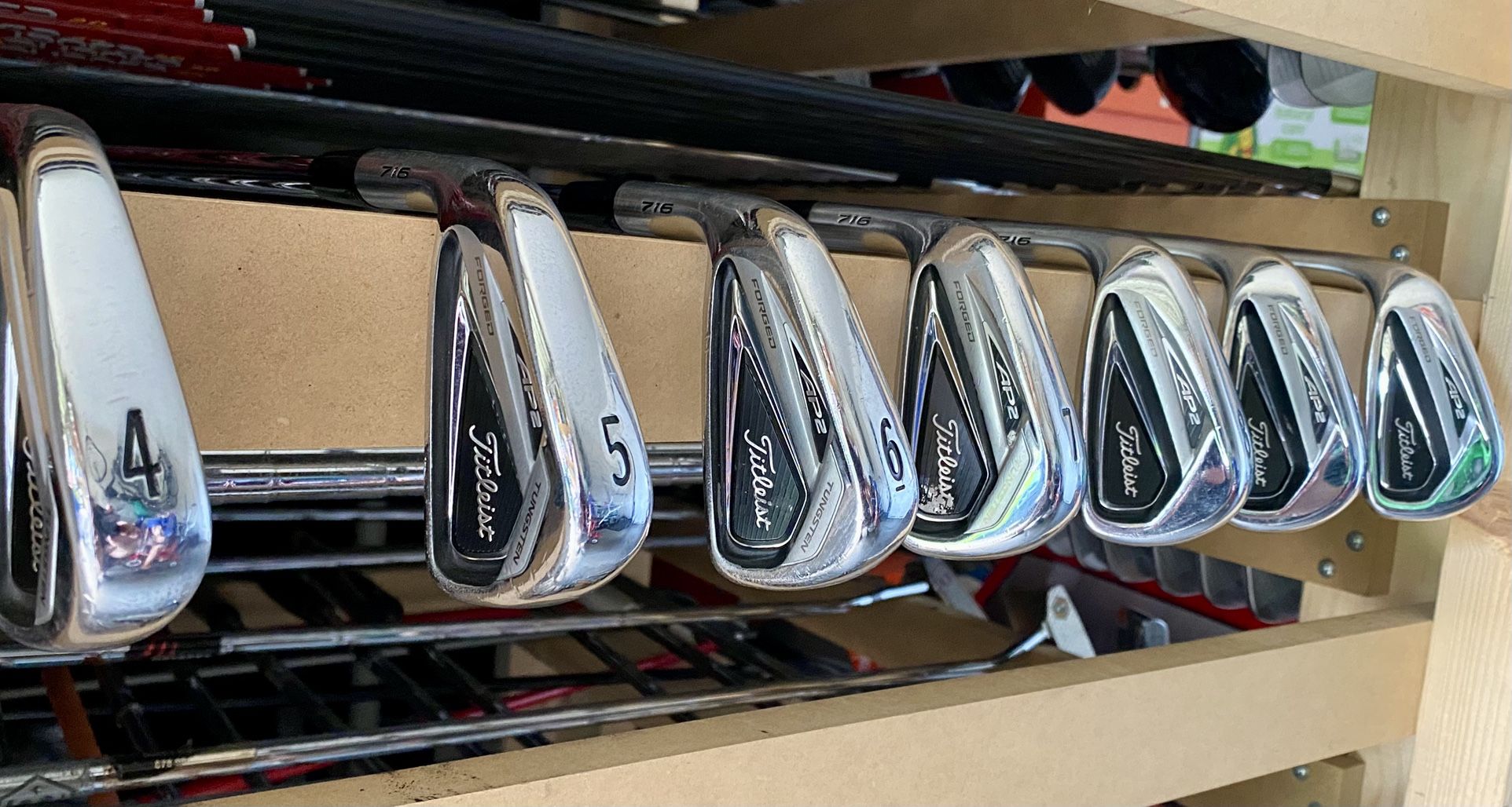 Titleist AP2 Irons set 4-PW Golf Clubs - Left