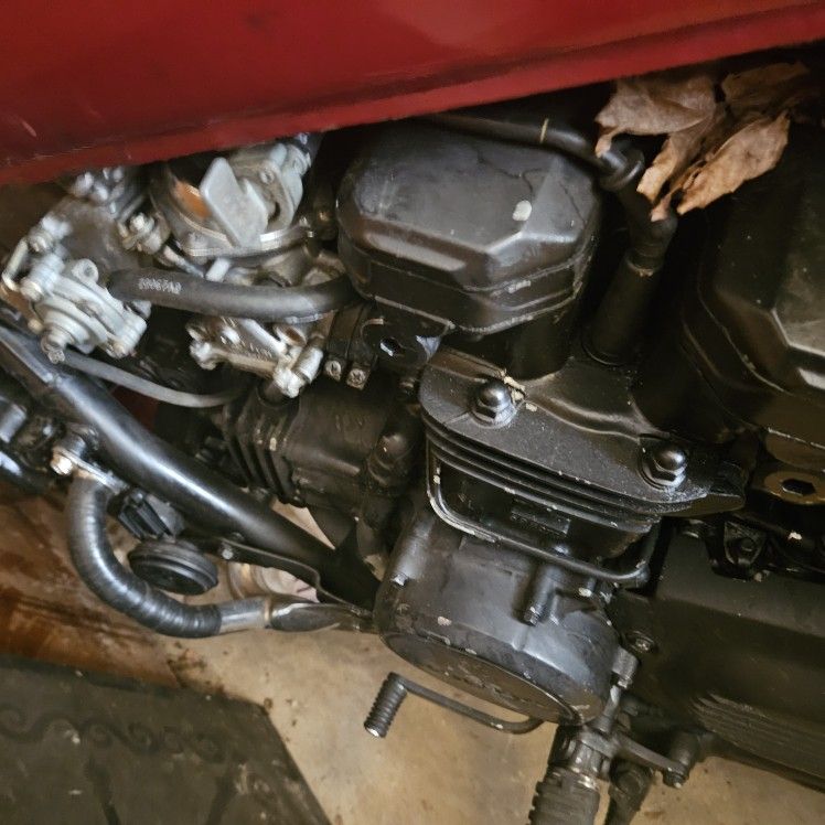 Honda Magna 750