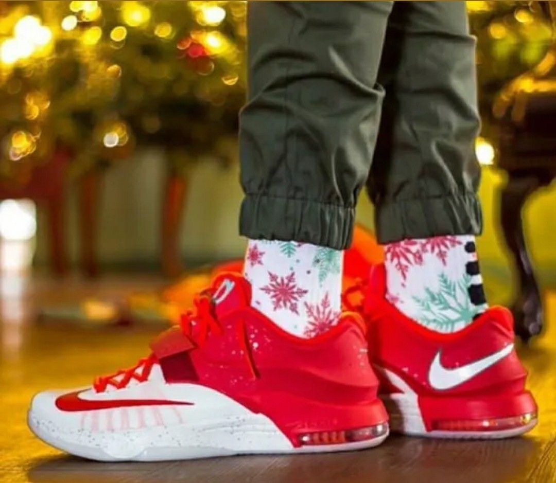 KD Egg Nog Christmas Style in time for Holidays - Kevin Durant Size 7Y